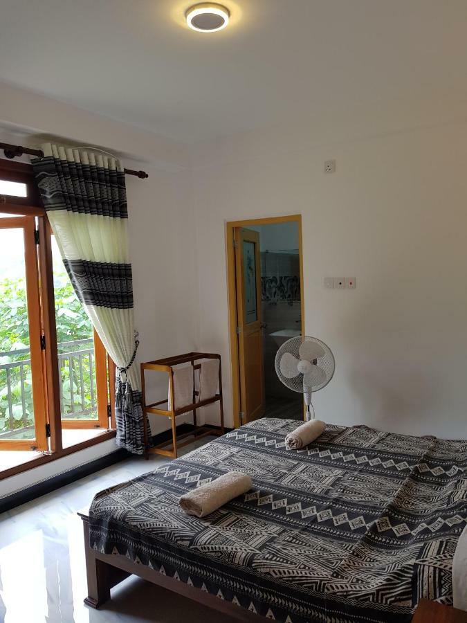 Kelum Homestay キャンディー エクステリア 写真